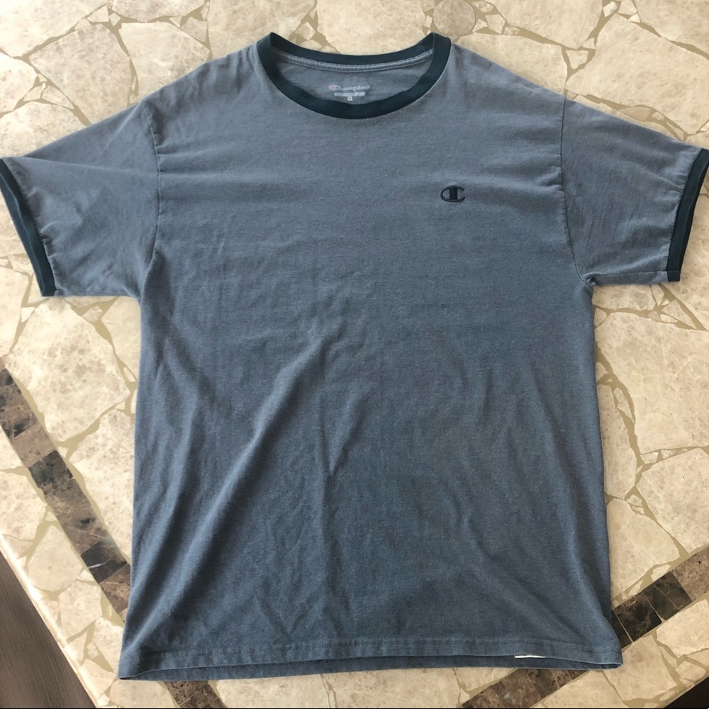 gray vintage champion t-shirt (size large)